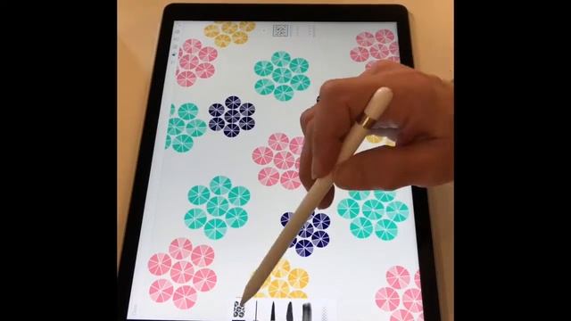 iPad Artwork Created in Adobe Draw, Adobe Capture and Adobe Sketch смотреть онлайн