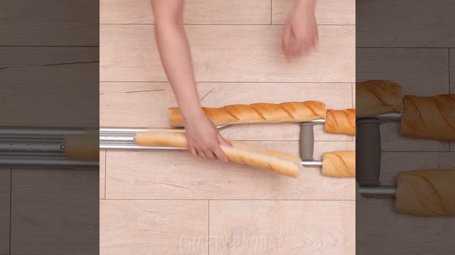 How to Survive a Cast || Life Hacks for Dealing with a Cast AT SCHOOL by Crafty Panda смотреть онлайн