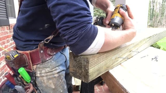 How To Set Pressure Treated 4x4 Wood Posts In Concrete (VERY STRONG!) смотреть онлайн