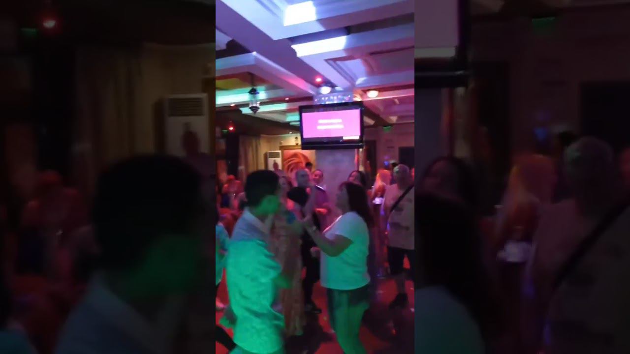 ПИЕМ, ПЕЕМ, ТАНЦУВАМЕ смотреть онлайн