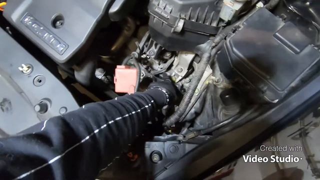 VIDANGE MOTEUR ET BOITE DE VITESSE - HONDA CIVIC MK8 смотреть онлайн