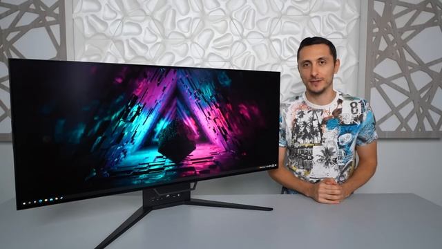 The Worlds First Bendable OLED Gaming Monitor! - Corsair Xeneon Flex смотреть онлайн