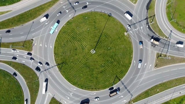 Колпинский бублик. Круговое движение смотреть онлайн