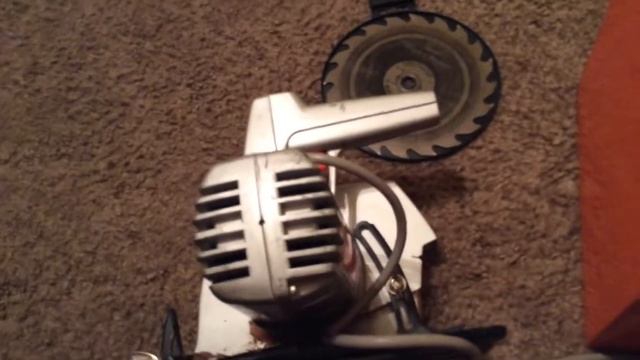 Black and Decker U 130 Circular Saw Overview смотреть онлайн