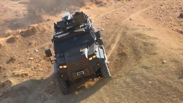Turkish military SUV! Турецкий военный внедорожник! смотреть онлайн