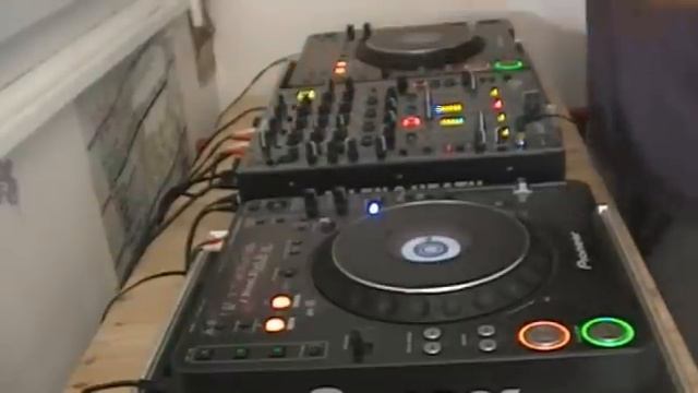 Nu skool drum & bass mix by DjAk смотреть онлайн