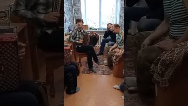 Гармонист Илья Хватков. Наигрыши. смотреть онлайн