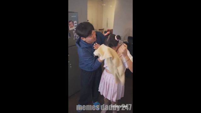 Offensive Memes that if ylyl V22 смотреть онлайн