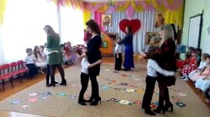 Танец мам и сыновей