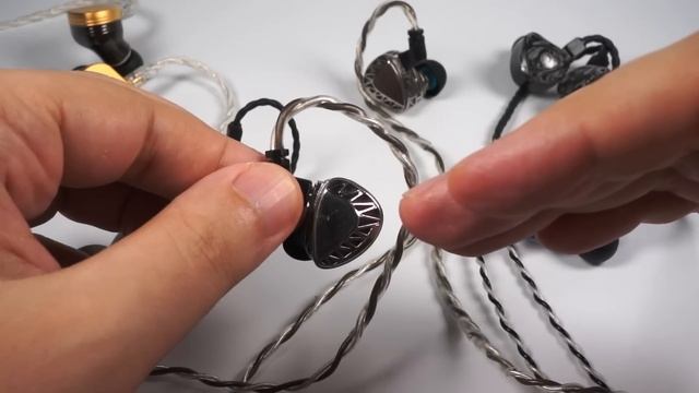 Флагманские внутриканальные наушники. Осень 2019 смотреть онлайн