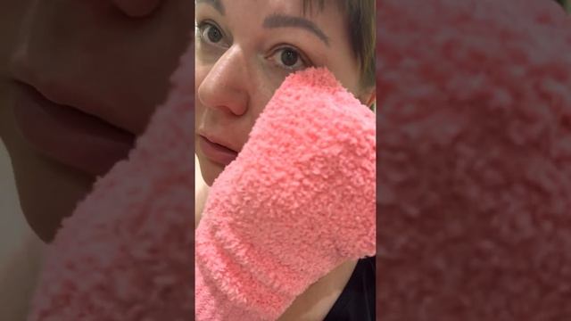 Демонстрированием мягкой варежки, продукция Гринвей? смотреть онлайн