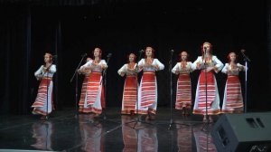 Народный самодеятельный коллектив ансамбль мордовской песни "Лейне"  "Кавто цёрат тикше ледить"