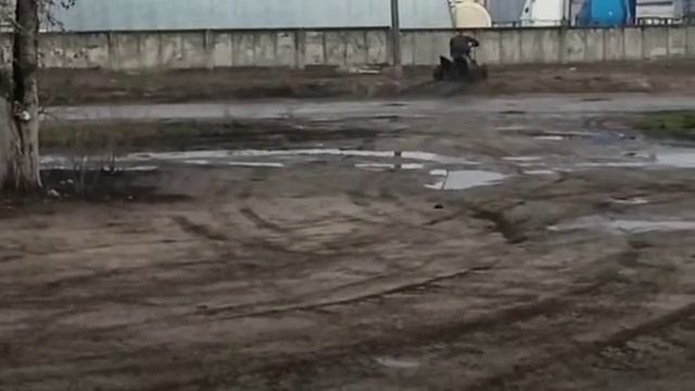 Квадроцикл самодельный,80лашадей 14тыс оборотов ,200км в час смотреть онлайн