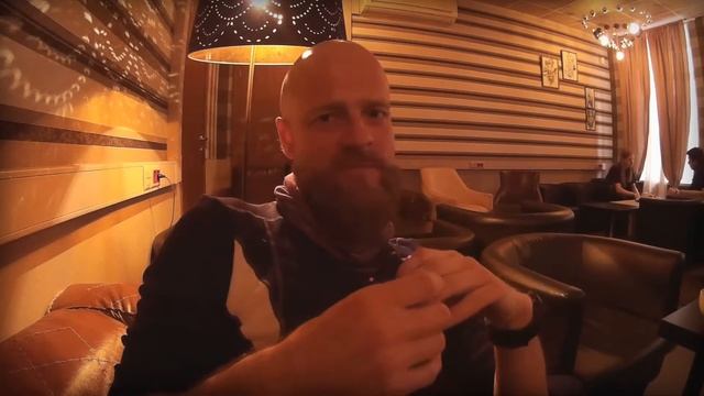 ЧАЙ-ЧЕЛОВЕК И ВЕГЕТАРИАНСКИЕ МЕСТА ПИТЕРА (ОПТИ ПО ПИТЕРУ #19) смотреть онлайн