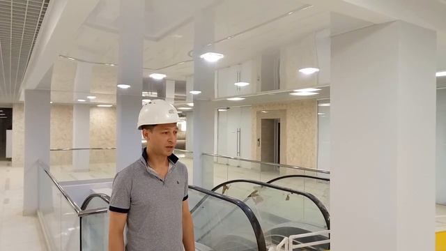 Глянцевый натяжной потолок видео - отзывы об установке компании ЮгПромСтрой смотреть онлайн