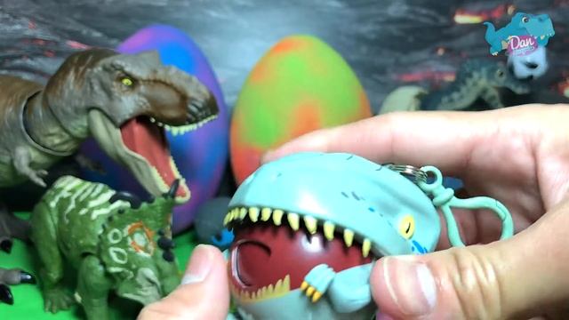 Hatch Jurassic World Dinosaur Eggs смотреть онлайн