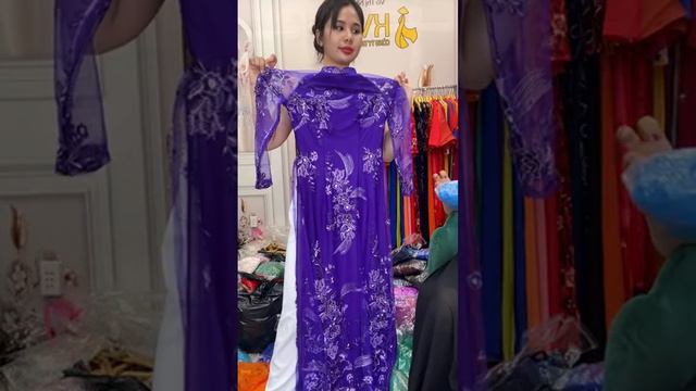 Vải Ren Phương Anh đang phát trực tiếp! смотреть онлайн