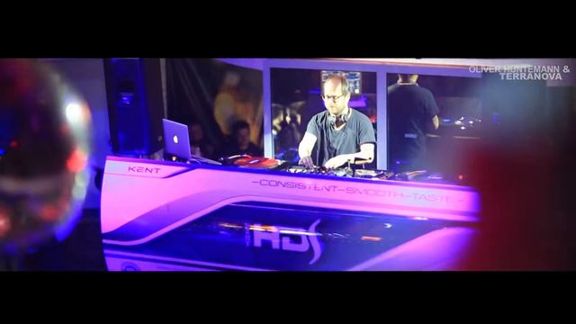 OLIVER HUNTEMANN & TERRANOVA l Crystal Room | 26.04.13 смотреть онлайн