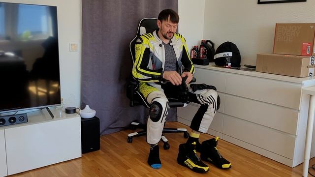 Мотоэкипировка, выбираем лучшие мотоботы на лето смотреть онлайн