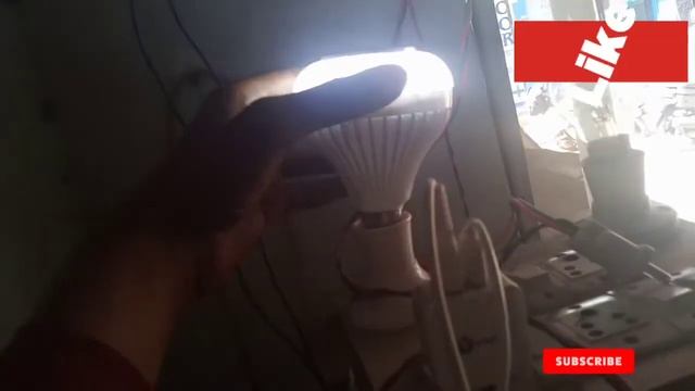Bluetooth LED music bulb смотреть онлайн