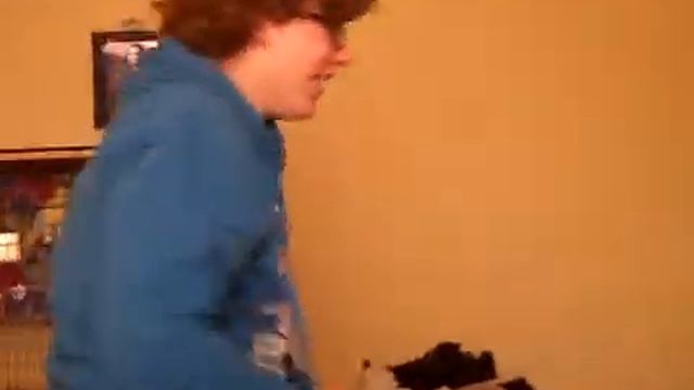 My Dark Chocolate Kit-Kat Review! Warning 12+