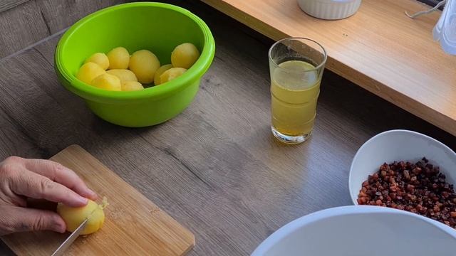 Лучший картофельный салат из Германии! Южный вариант. Особый деревенский рецепт. смотреть онлайн