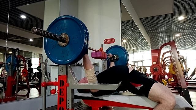 Жим лёжа на брусок 100 на 6 смотреть онлайн