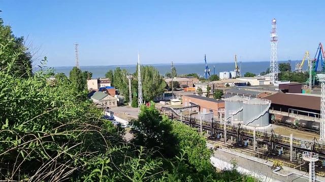 Таганрог.?СКВЕР ПОРТ