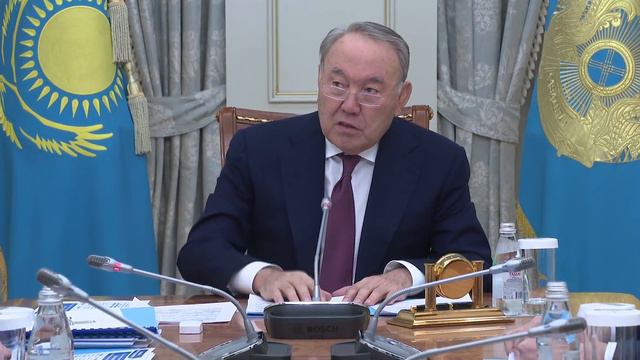 Совещание по вопросам реализации социальной политики под председательством Главы государства смотреть онлайн