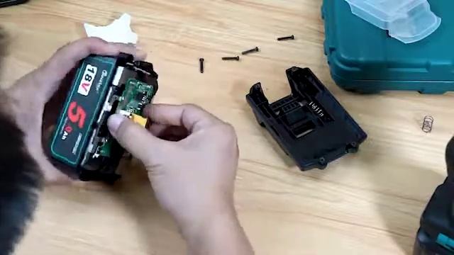 Waitley battery for Makita 18V tool,18V 5Ah Power battery смотреть онлайн