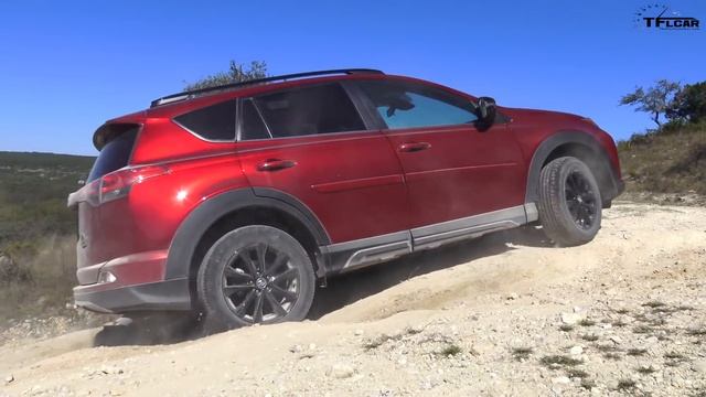 What's Better Off-Road: 2018 Jeep Compass Trailhawk vs Rav4 Adventure? смотреть онлайн