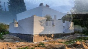 НЕДОРОГОЙ ДОМ ИЗ ГАЗОБЕТОНА с МЗЛФ и полами по грунту (август 2021 г)