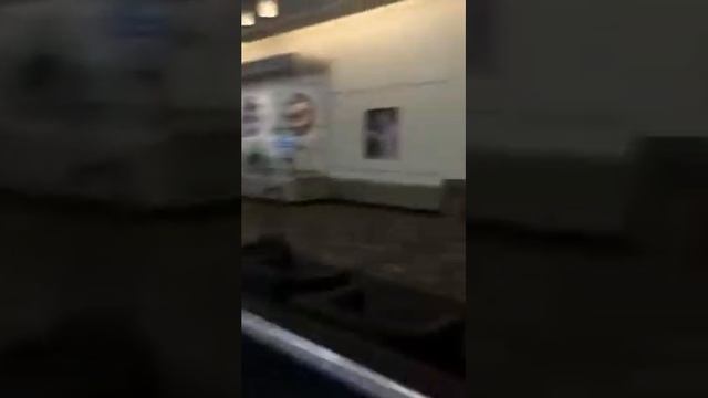 USA tour-Minneapolis airport смотреть онлайн