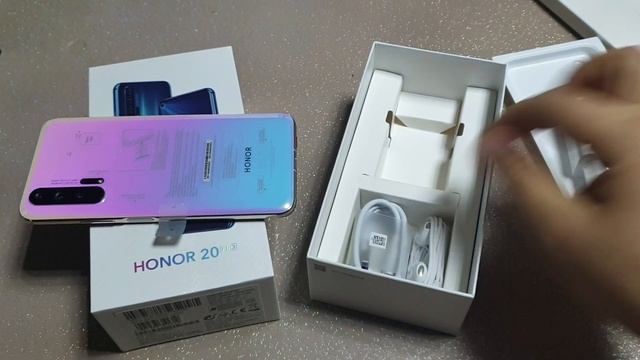 Unboxing Honor 20 Pro - Déballage Honor 20 pro смотреть онлайн