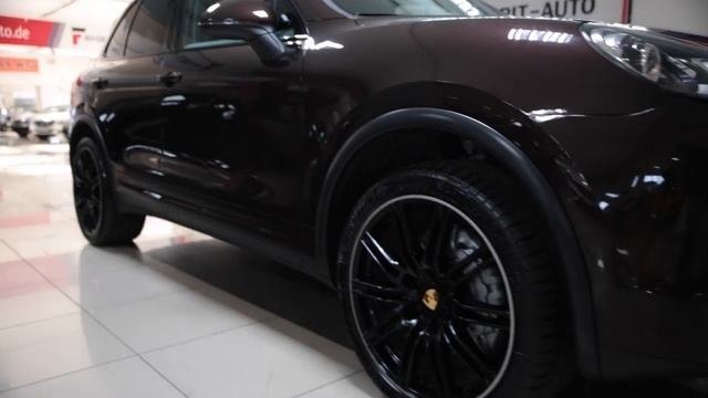 Porsche Cayenne II Рестайлинг (958) смотреть онлайн
