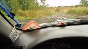 Какой принцип движения на автомате с прицепом или просто по плохой дороге.