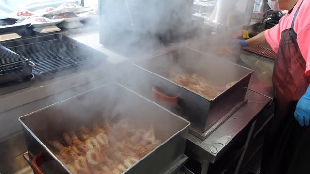 다양한 해산물을 한곳에서 즐기는 300평 규모의 실내수산시장 / Overwhelming seafood department store смотреть онлайн