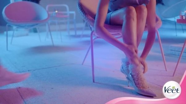 Crema depilatoare Veet - #1: The Date