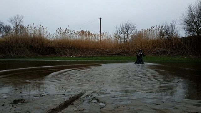 НЕ ЛЕЗЬ В ВОДУ НЕ ЗНАЯ БРОДУ :D УТОПИЛ ВОСХОД 3М | ЦЕЛОЕ ВИДЕО | ВИЛЛИ РАЙДЕР смотреть онлайн