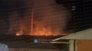 Крупный пожар произошел на хлебзаводе в Лабинском районе