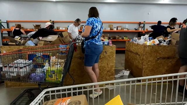 США Подробный обзор магазина Falling Prices / Цены на продукты и вещи/ Выгодный магазин в Калифорни смотреть онлайн