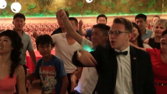 Флешмоб с 3 камер смотреть онлайн