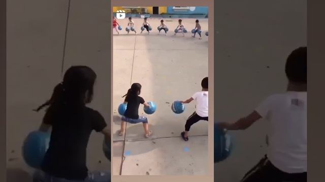 ТРЕНИРОВКИ В ШКОЛЕ #баскетбол #баскетболдети #физкультура #clever #treningvideo #school #atschool # смотреть онлайн
