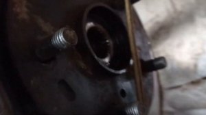 Замена переднего стабилизатора  Тойота AURIS