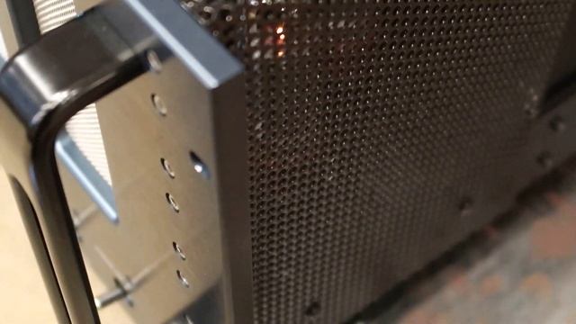 MANLEY NEO CLASSIC 250 MONOBLOCKS @ TANNOY SGM 3000 SUPER GOLD MONITOR смотреть онлайн