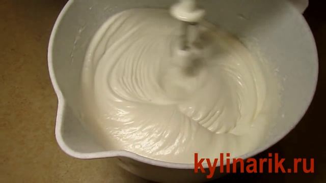 Шоколадный БИСКВИТНЫЙ торт! Рецепт с творожным кремом от kylinarik.ru смотреть онлайн