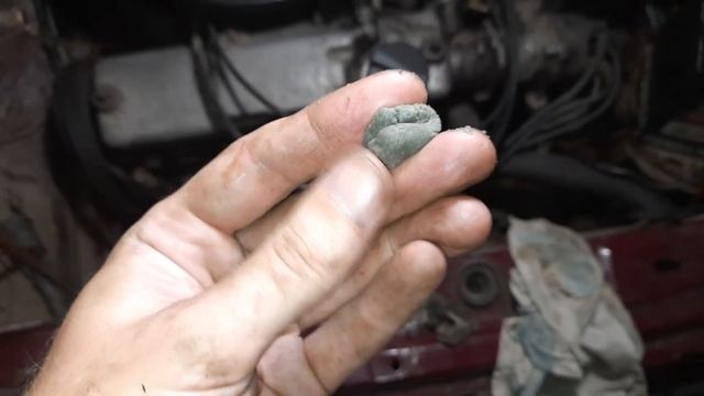 Потекла заглушка двигателя - ремонт БЕЗ ЗАМЕНЫ. Спасение проржавевшей заглушки блока цилиндров. смотреть онлайн