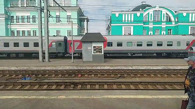 26.04.2022. Поезд на ст. Омск. смотреть онлайн