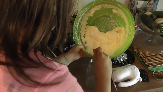 How to Make Homemade Butter смотреть онлайн