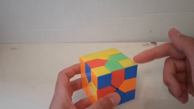 Solve a Redi Cube in 15 Minutes! || Detailed Tutorial смотреть онлайн